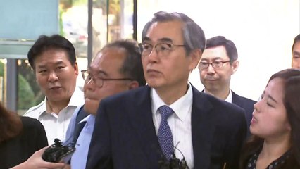 '퇴직자 재취업 알선' 前 공정위원장 구속 / YTN