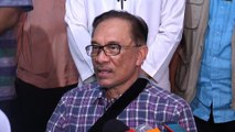 Anwar denies Mahathir - Azmin conspiracy (full press con fence)