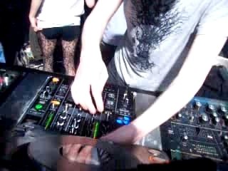 Above & Beyond Queen Paris 14-12-2007