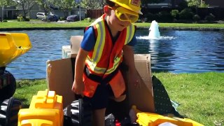 Backhoe Ride On Tror Surprise Toy Unboxing, Kids Playing with Construction Trucks