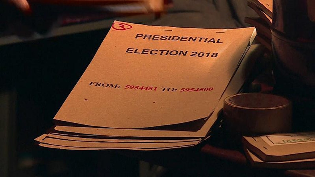 Simbabwe: Warten auf die Wahlergebnisse