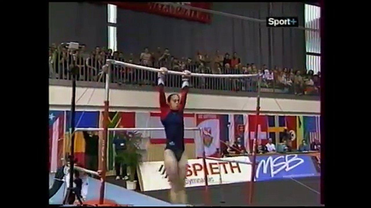 Elizabeth TWEDDLE (GBR) UB - 2004 Cottbus EF