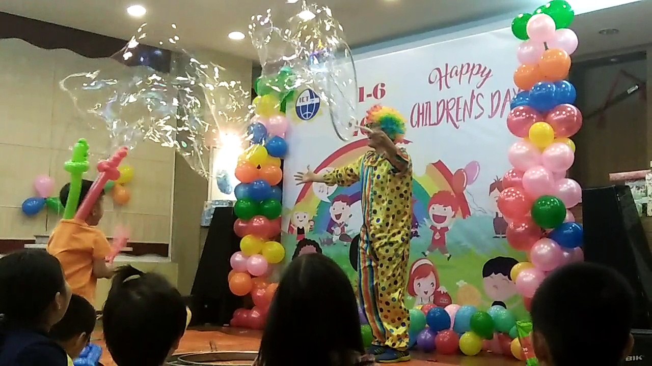 Cho thuê chú hề bong bóng bay xà phòng tung hứng LH:0968168724