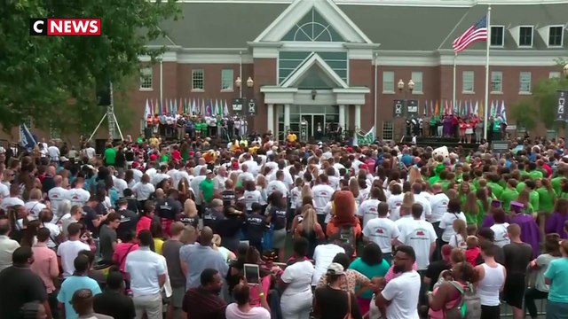 LeBron James ouvre une école pour enfants défavorisés