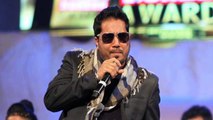 Singer Mika Singh Robbed Of Nearly Rs 3 Lakh, Police Suspects His Close Aide