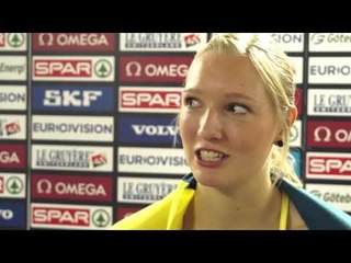 Moa Hjelmer (SWE) after winning bronze in the 400m in a new national record