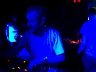 Above & Beyond Queen Paris 14-12-2007