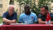 Trabzonspor, Toure ile sözleşme imzaladı - TRABZON