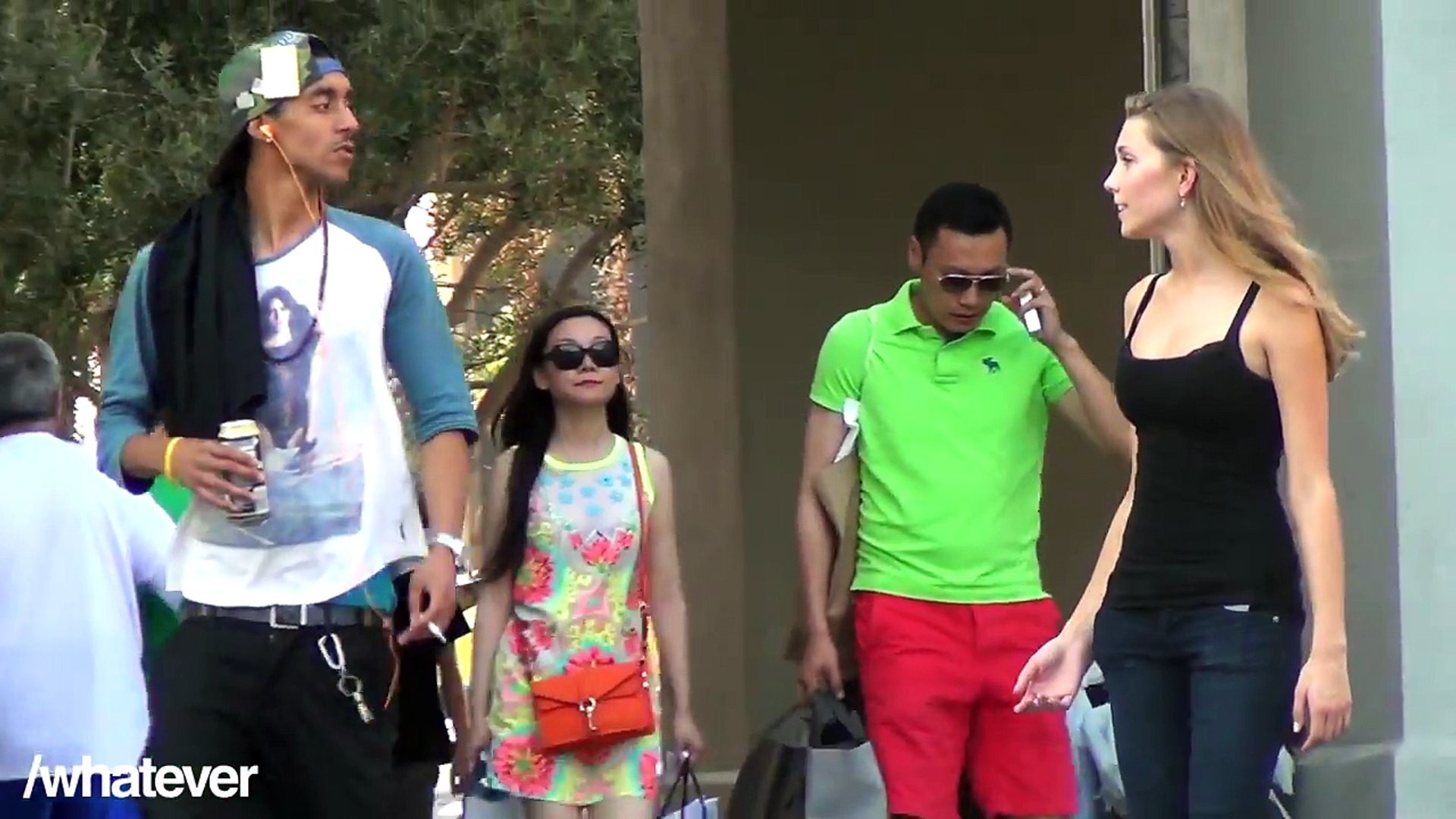 Spank Prank Las Vegas دەستی لێدەدات و دەروات Video Dailymotion