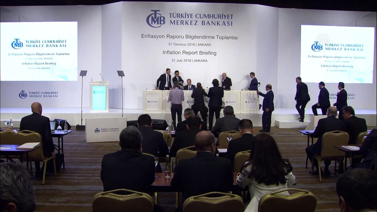 Çetinkaya: "Enflasyonun 2018 sonunda yüzde 12,5-14,3 aralığında gerçekleşeceğini tahmin ediyoruz." - ANKARA