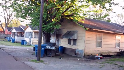 CLARKSDALE, MS HOODS PART 2  YOUTH INTERVIEW ABOUT POLITICS