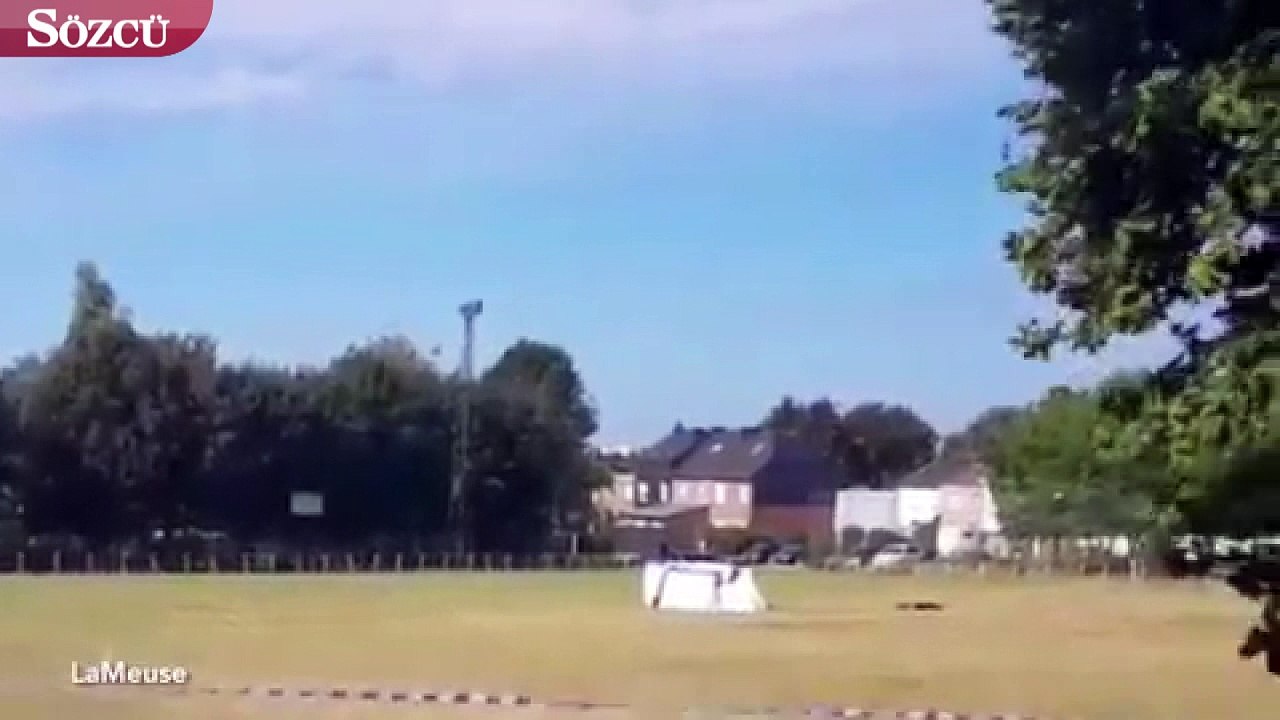 Belçika’da bir kişi futbol sahasında üzerindeki bombayı patlattı