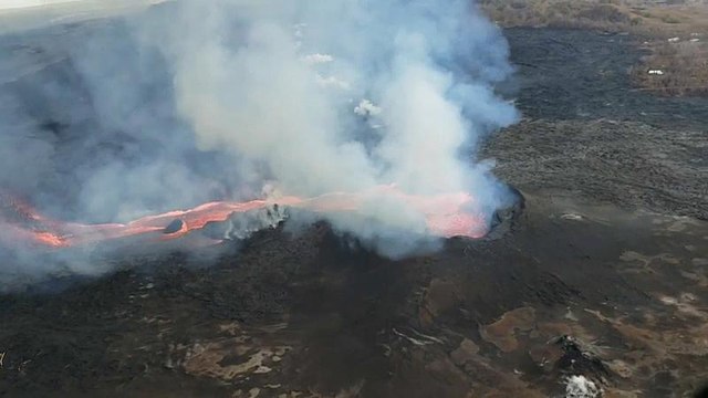 مساحة ساحل هاواي تزيد بمقدار 1.5 كيلومتر بسبب بركان كيلاويا