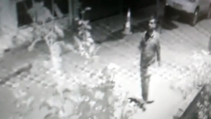 Silahlı Maganda Kamerada !