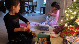 Christmas Morning new with Scarlett & Ava Part 1 of 3