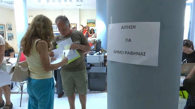 Greek fire victims face new hurdles