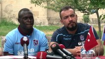Trabzonspor'da Zargo Toure Sözleşme İmzaladı