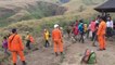 إندونيسيا : إجلاء مئات السياح العالقين في أحد الجبال بعد زلزال قوي