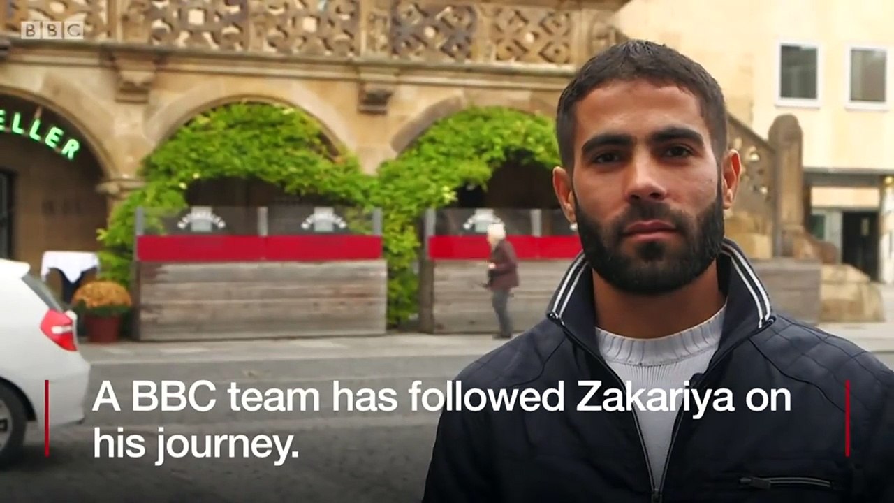 Refugee crisis- The Syrians abandoning Europe - BBC News