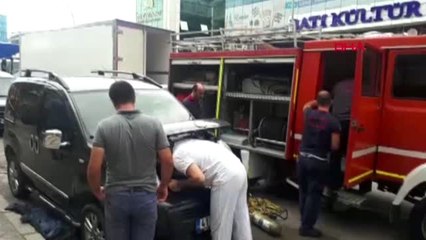 Kocaeli Aracın Motoruna Giren Yavru Kedi, 3 Saatte Kurtarıldı Hd