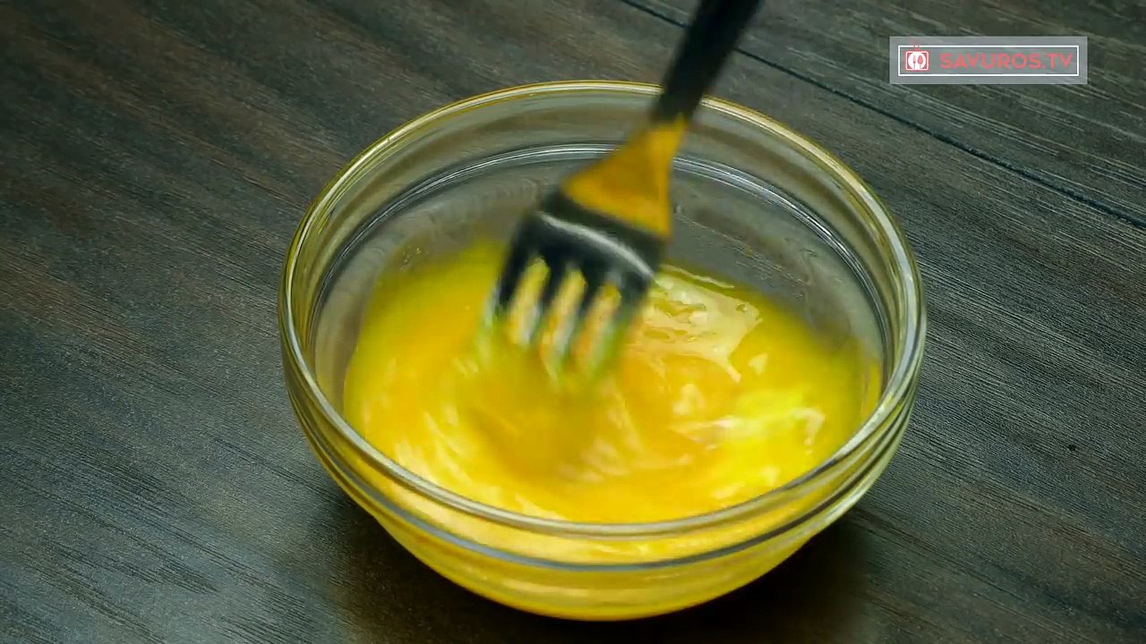 Prăjitură cu nucă și ness pe care o puteți pregăti oricând vă este poftă de ceva delicios| SavurosTV