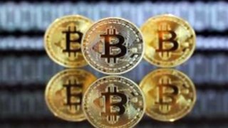 Bitcoin hits $10,000