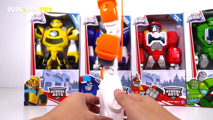 Giant Dinosaurs attack Paw Patrol! Transformers Rescue Bots mech armor suit! Go! DuDuPopTO