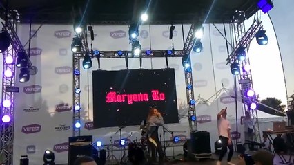 Скачать видео: ФЕЙС И ИВАНГАЙ ДРАКА НА VK FEST | МАРЬЯНА РО СПЕЛА НОВУЮ ПЕСНЮ НА ЯПОНСКОМ ЯЗЫКЕ