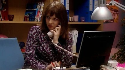 The IT Crowd S02E05 - - Smoke And Mirrors
