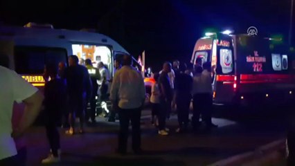 Trafik kazası 3 yaralı - SAKARYA