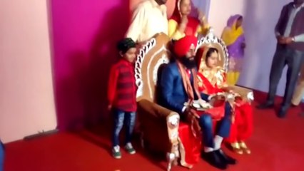 ਵਿਆਹ ਤਾਂ ਬਹੁਤ ਦੇਖੇ ਹੋਣਗੇ -- ਅੱਜ ਦੇਖੋ ਇੱਕ ਅਲੱਗ ਕਿਸਮ ਦਾ ਵਿਆਹ.. - YouTube