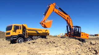 RC ADVENTURES 1/12 Scale Earth Digger 4200XL Excavator & 1/14 8x8 Armageddon Dump Truck
