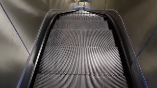 Free Stock Footage Part 79: Escalator Up and Down [4K 60fps]