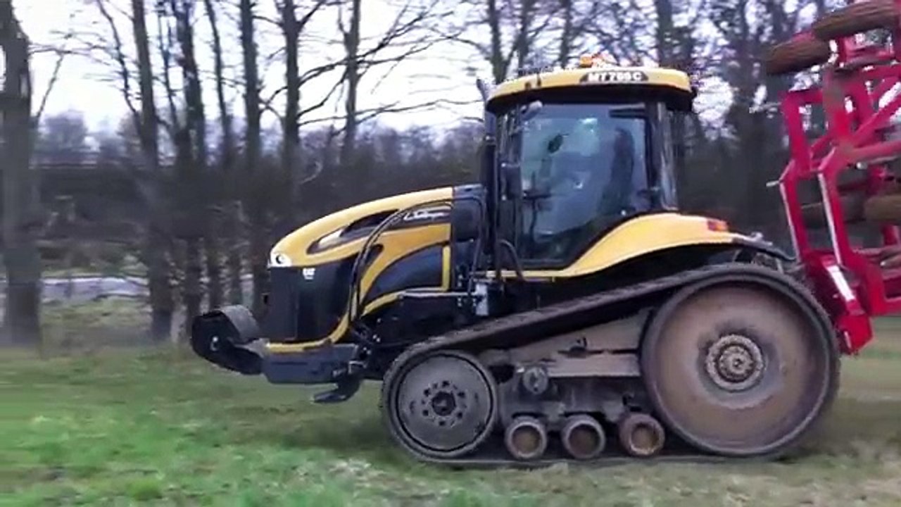 Challenger 700 Series