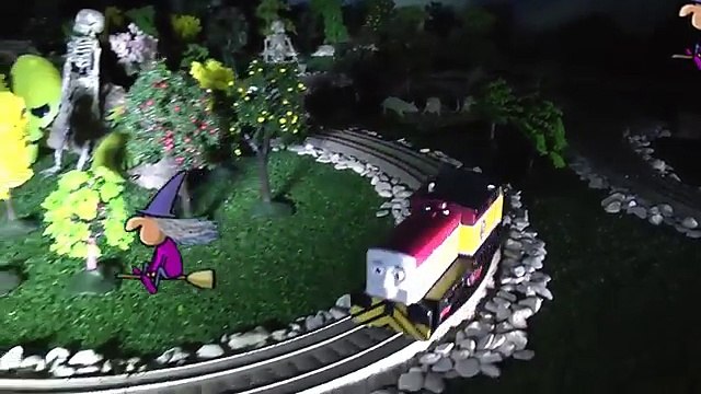 Play Doh Ghosts Thomas and Friends Trackmaster Spooky Toy Trains Guessing Game