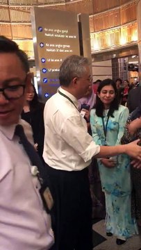 Hari terakhir Tan Sri Azman sebagai Pengarah Urusan Khazanah Nasional