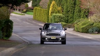 2018 MINI Cooper S E Countryman ALL4 Car Review