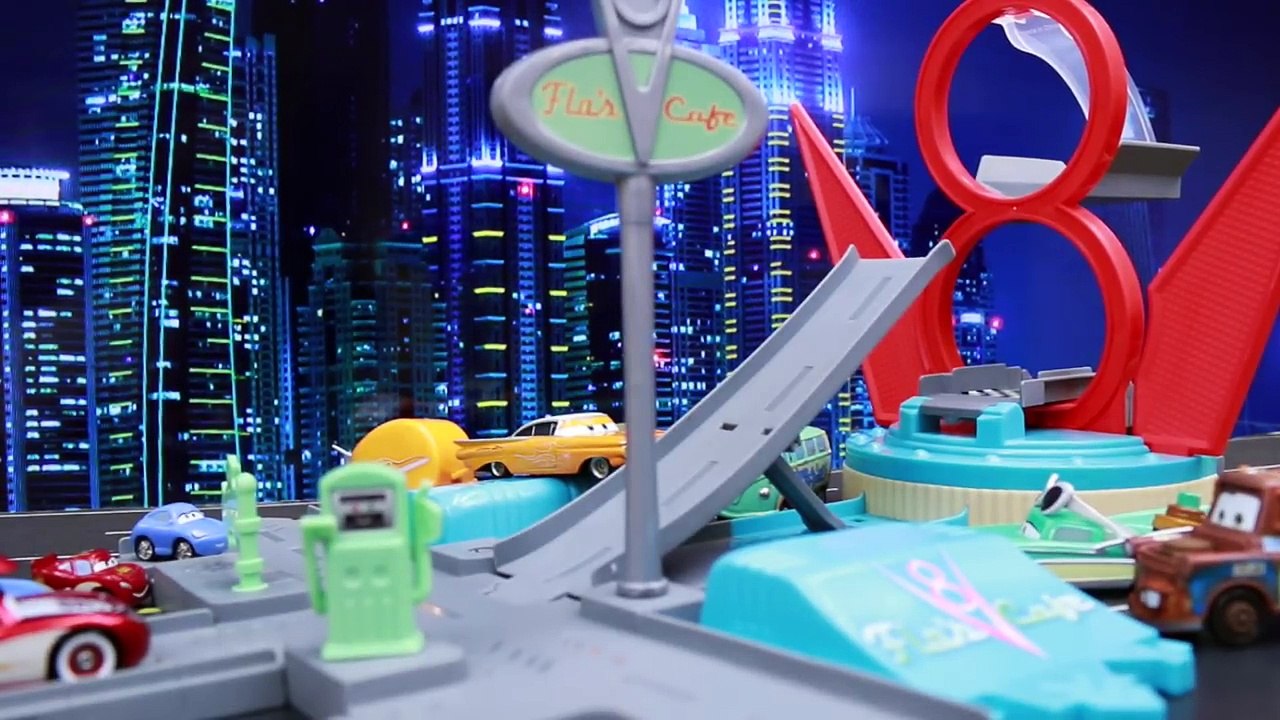 Disney Cars Road Trip Story Lightning McQueen and Mater Take Sally and Micro Drifters on V