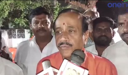 சாலையை சீரமைக்காவிட்டால்  நகராட்சி அலுவலகத்தை பூட்டுவேன்- எச் ராஜா ஆவேசம்- வீடியோ