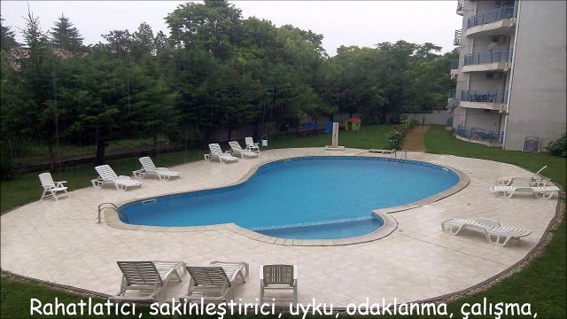 Rahatlatıcı, sakinleştirici, uyku, odaklanma, çalışma, yağmur yağan, gök gürültüsü, yüzme havuzu, duşlar, doğa beyazı gürültüsü, yüksek ses kalitesi için bir saatlik havuz yağmur sesi