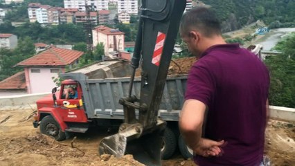 Tarihi eserin bulunduğu alanda yol açma çalışmaları başladı