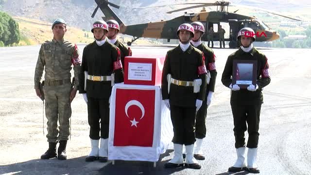 Hakkari Şehit Nurcan Karakaya ve Bebeği İçin Tören Düzenlendi 2