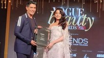 Jhanvi Kapoor gets her FIRST AWARD for Dhadak at Vogue Beauty Awards 2018 | FilmiBeat