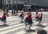 Mexico City Dancers Bring Ballet From the Stage to the Streets