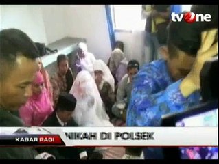 Suasana Haru Akad Nikah Tersangka Penganiayaan di Kantor Polisi