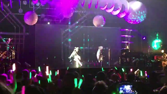 Hatsune Miku Megurine Luka Worlds End Dance Hall LEER DESCRIPCION