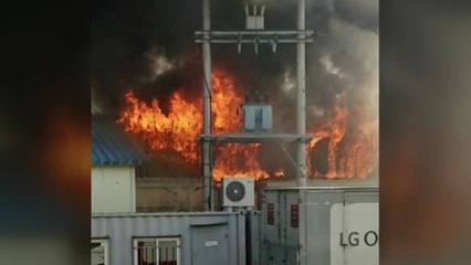 경기도 파주 물류센터 큰불..."대응 2단계" / YTN