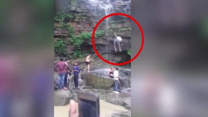 [영상] 생명 건 '셀카' 폭포에서 추락..."절대금지" / YTN