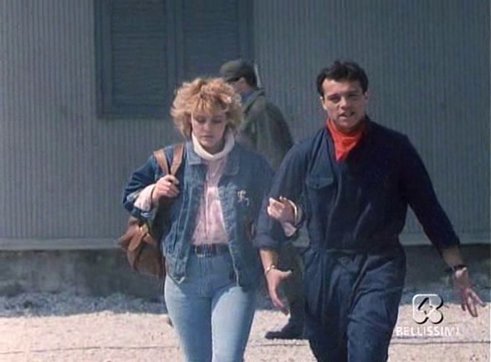 Soldati - 365 giorni all'alba con Agostina Belli, Claudio Amendola 1T