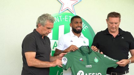 Yann M'Vila: "Ici, je suis heureux"